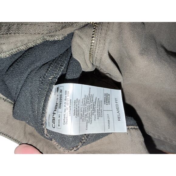 Women's Fleece Lined Carhartt Work Pants Size 6 - Picture 4 of 7